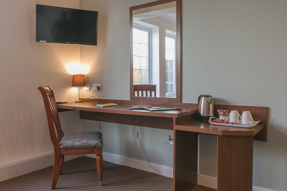 

Roma - Cardiff Airport - Celtic International Hotel Cardiff Airport