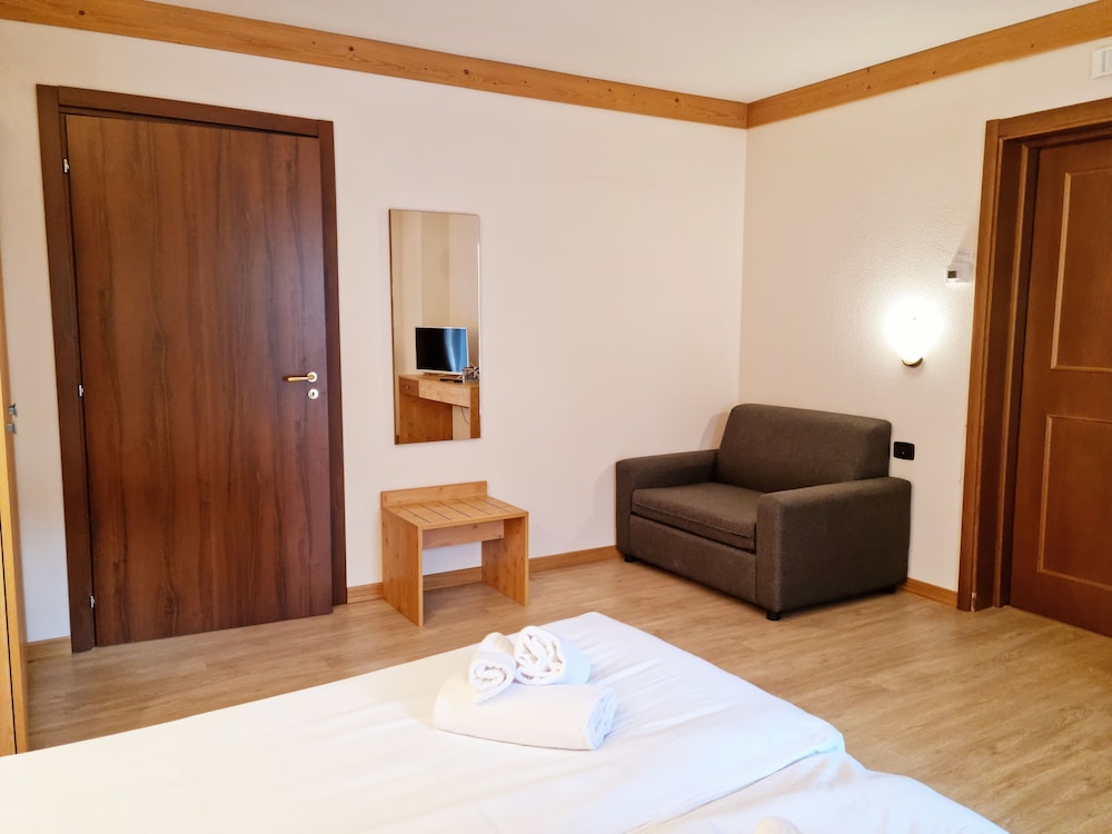 

Comiso - Bormio - Hotel San Carlo – tra Bormio & Livigno