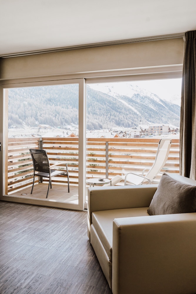 

Cagliari - Livigno - Hotel Lac Salin Spa & Mountain Resort