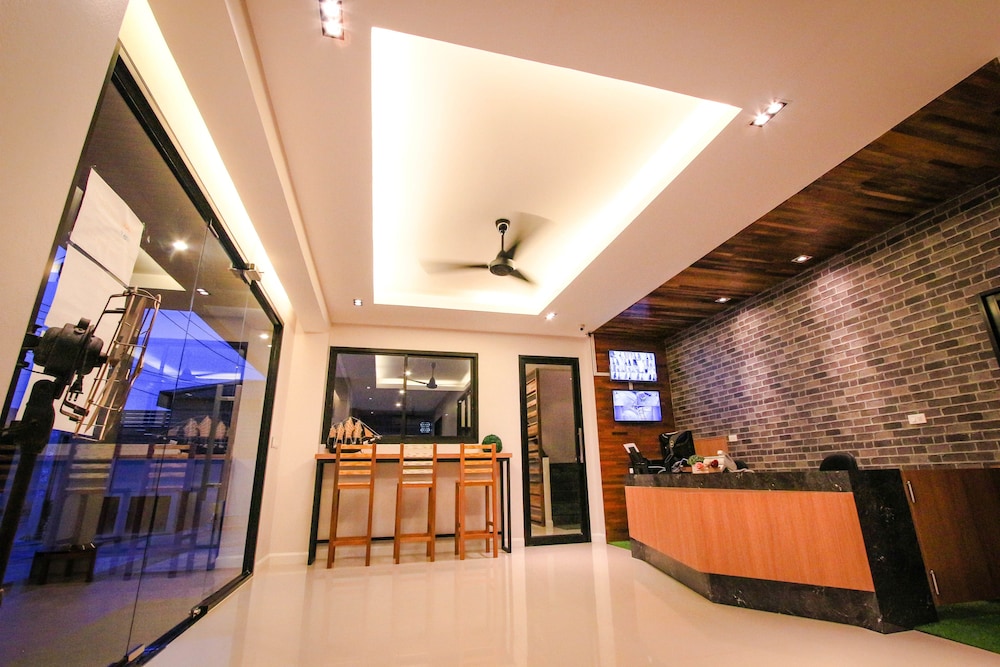 

Roma - Koh Lon - Vipa House Phuket