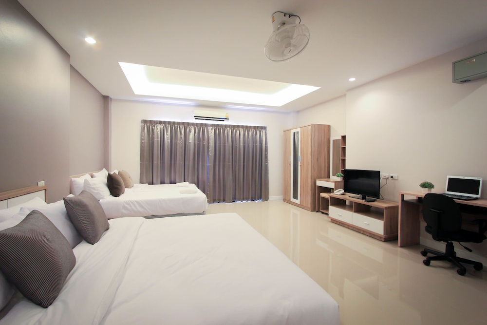 

Roma - Nai Harn Beach - Vipa House Phuket