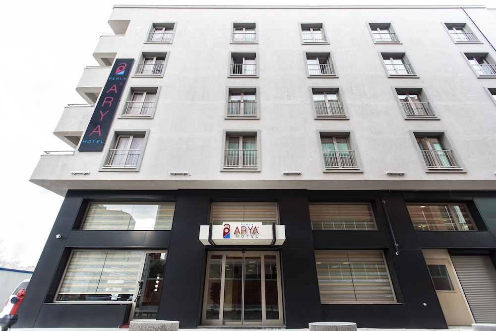 

Napoli - Izmir - Perla Arya Hotel