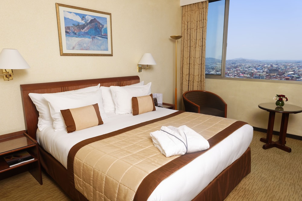

Roma - Antananarivo - Carlton Hotel