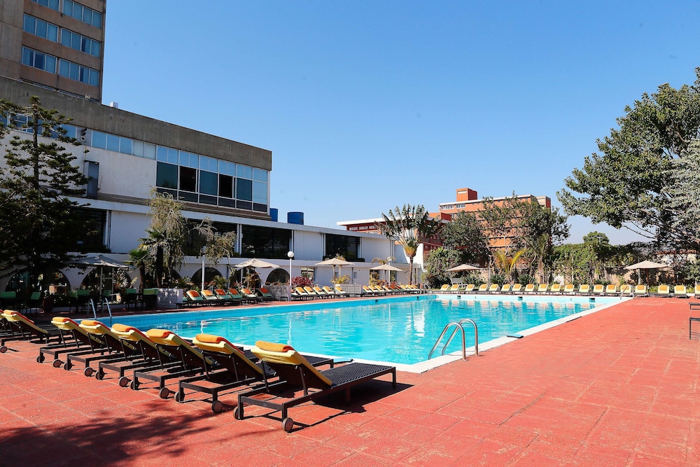 

Napoli - Antananarivo - Carlton Hotel
