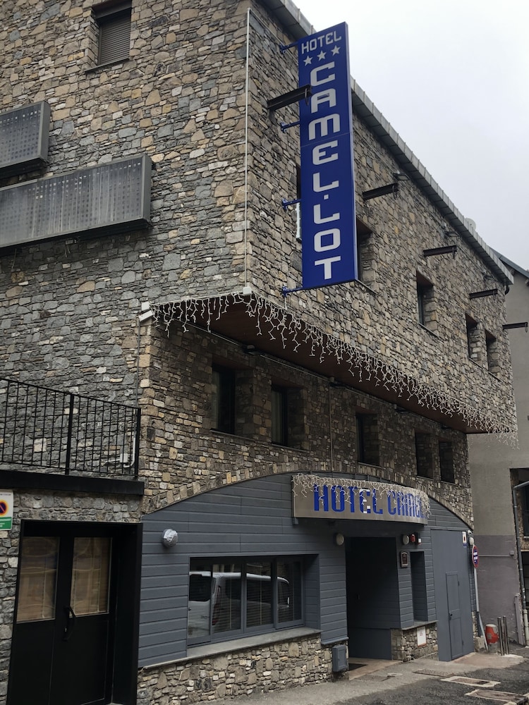 

Reggio Calabria - Incles - Hotel Camel lot