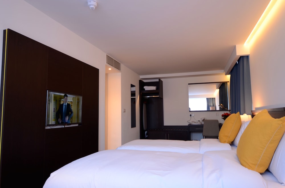 

Roma - Morden - Pelican London Hotel and Residence