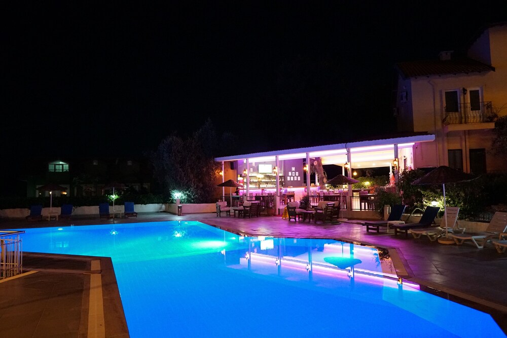 

Bologna - Ovacik - Tunacan Hotel
