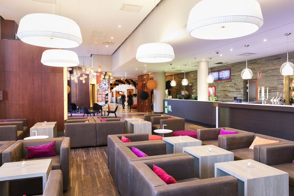 

Bologna - Nacka - Motel L Stockholm Älvsjö