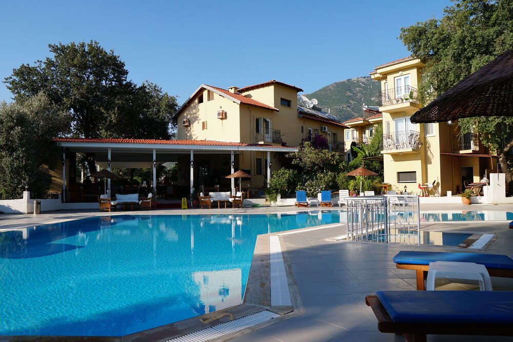 

Milano - Ovacik - Tunacan Hotel