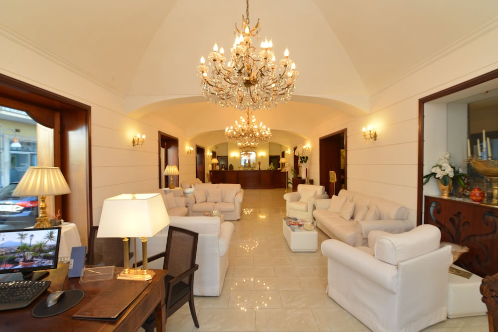 

Milano - Sant'Egidio del Monte Albino - Hotel Palma