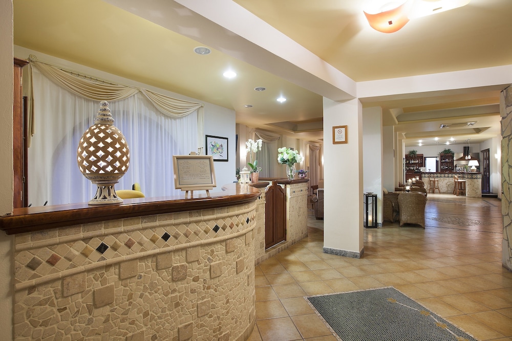 

Palermo - Vulcano, Isole Eolie - Hotel Orsa Maggiore
