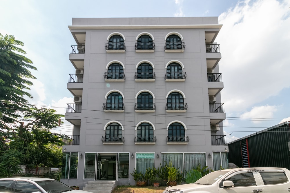 

Roma - Bang Kapi - Resortel Lat Phrao 91