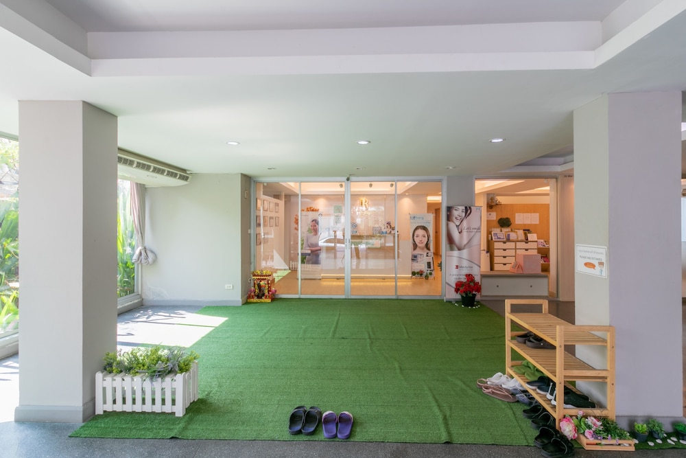 

Milano - Bang Kapi - Resortel Lat Phrao 91