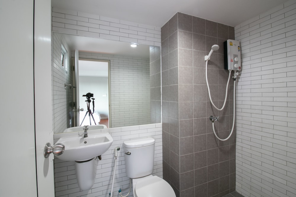 

Milano - Bang Kapi - Resortel Lat Phrao 91