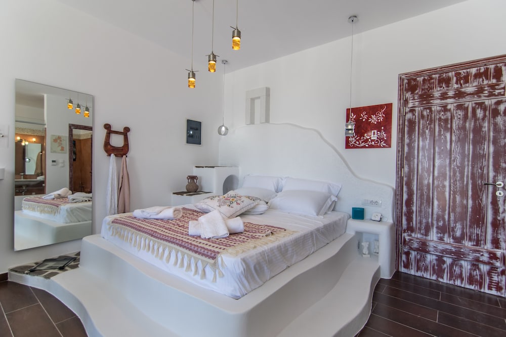 

Firenze - Moutsoúna - ELAIOLITHOS - Luxury Villa Suites - Adults Only