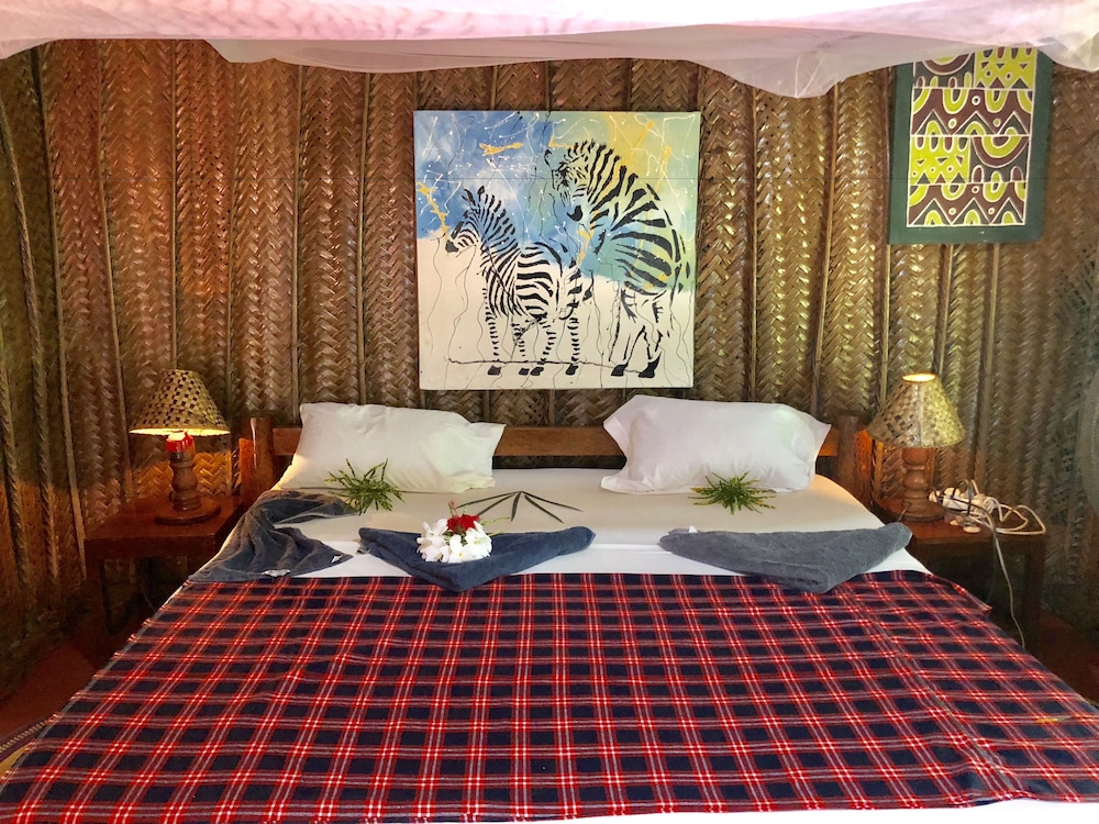 

Catania - Kizimkazi - Promised Land Lodge