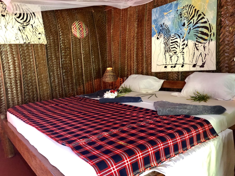 

Catania - Kizimkazi - Promised Land Lodge