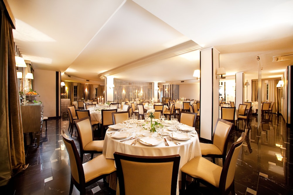 

Napoli - Reggio Calabria - Regent Beach Hotel & Apartments