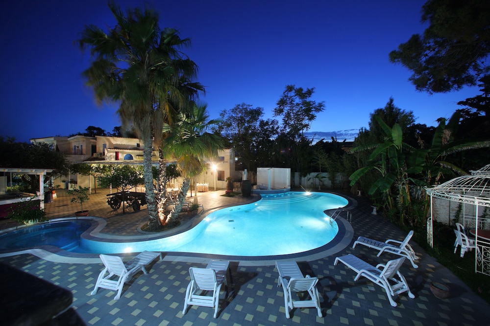 

Bologna - Calabria, Mare Italia - Regent Beach Hotel & Apartments