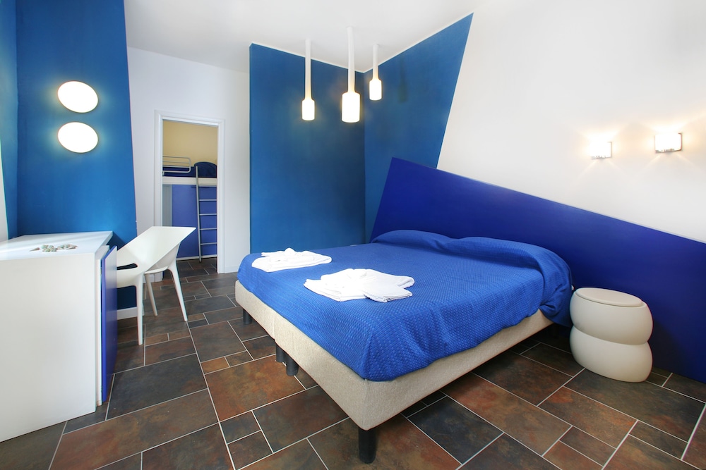 

Brindisi - Calabria, Mare Italia - Regent Beach Hotel & Apartments
