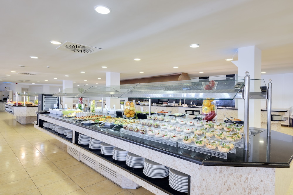 

Verona - Cala'n Bosch - Aparthotel Marinda Garden