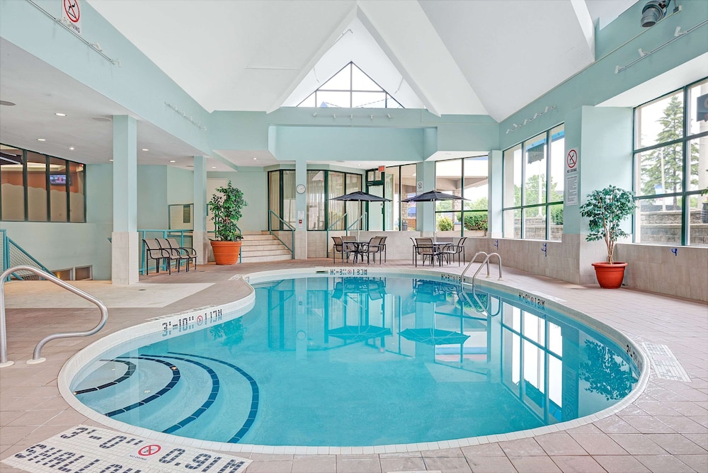 

Roma - Cascate del Niagara - Ramada By Wyndham Niagara Falls/Fallsview