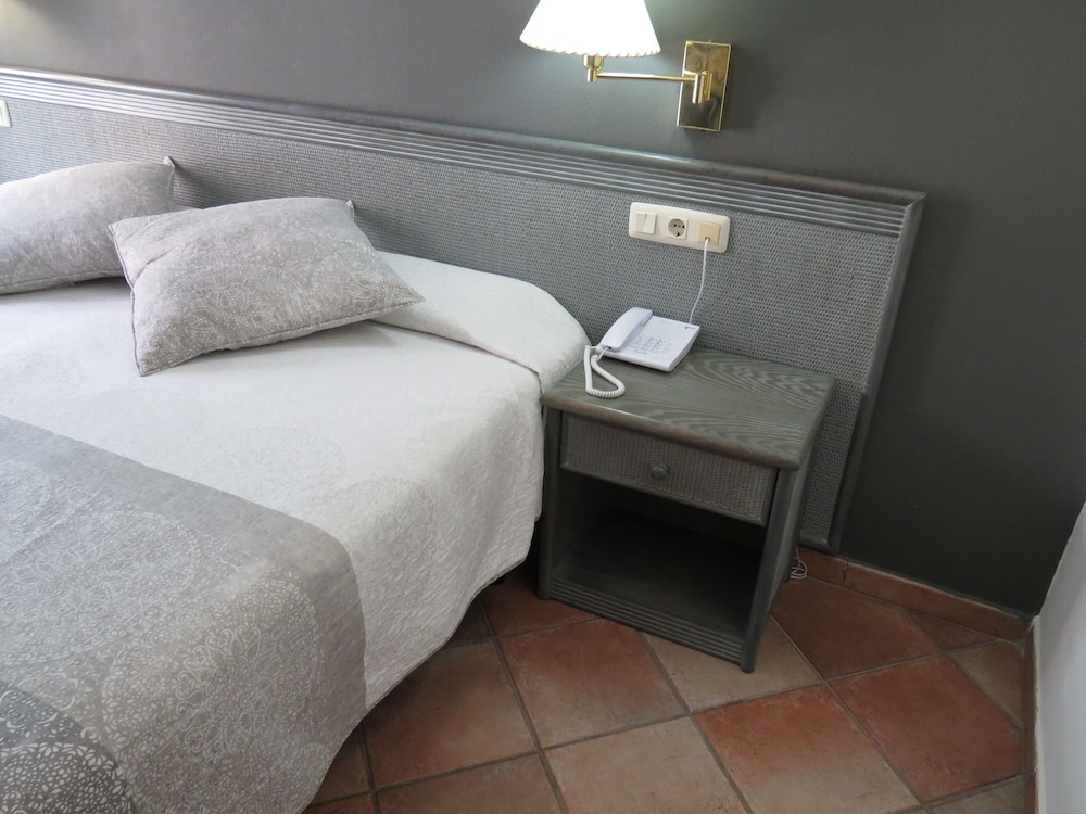 

Lamezia Terme - L'Estartit - Hotel Santa Anna