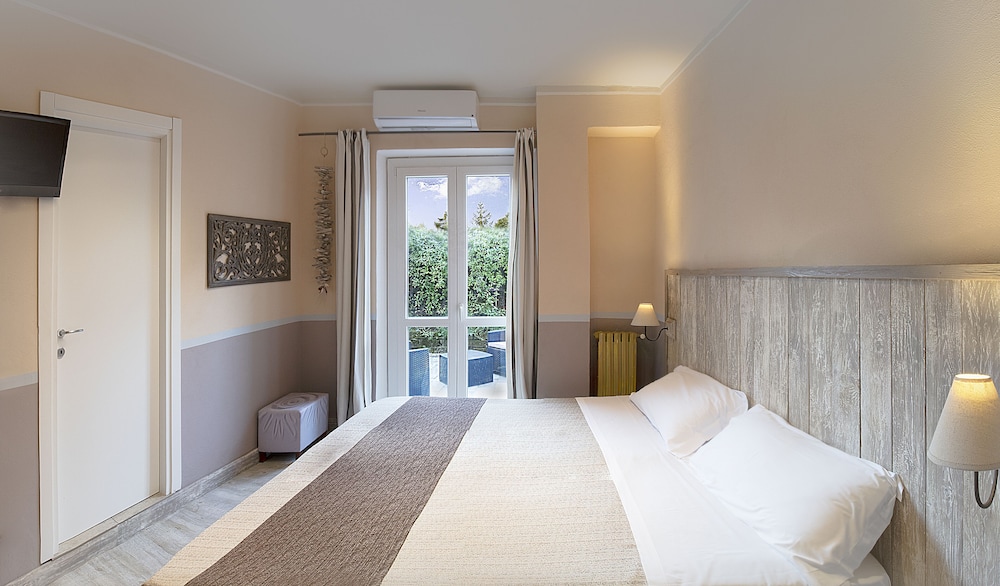 

Roma - Lerici - Albergo Serena