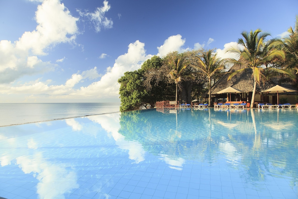 

Napoli - Kenya - costa di Mombasa, Oceano Indiano - Baobab Beach Resort & Spa