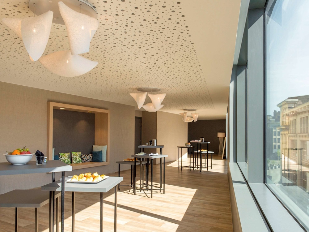 

Bologna - Charleroi - Novotel Charleroi Centre