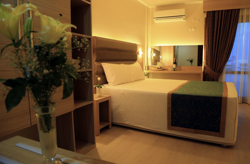 

Milano - Seferihisar - Labranda Lebedos Princess - All Inclusive