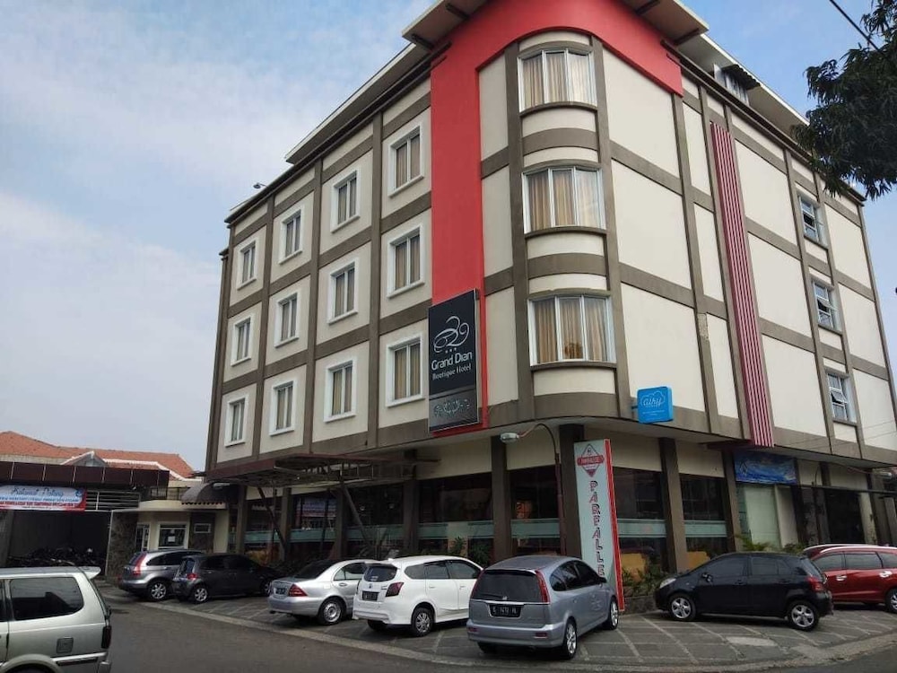 

Milano - Cirebon - Grand Dian Boutique Hotel