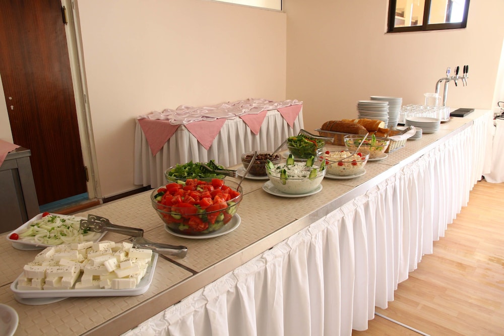 

Pisa - Milatos - Triton Garden Hotel