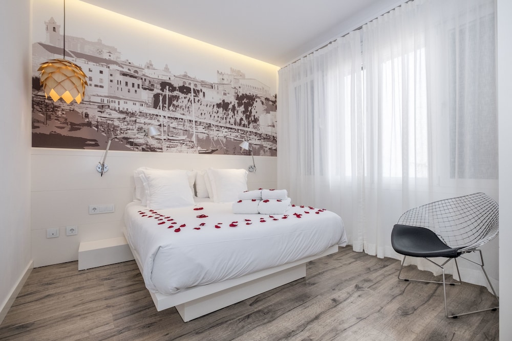 

Bologna - Minorca, Isole Baleari - Hotel Abril 37