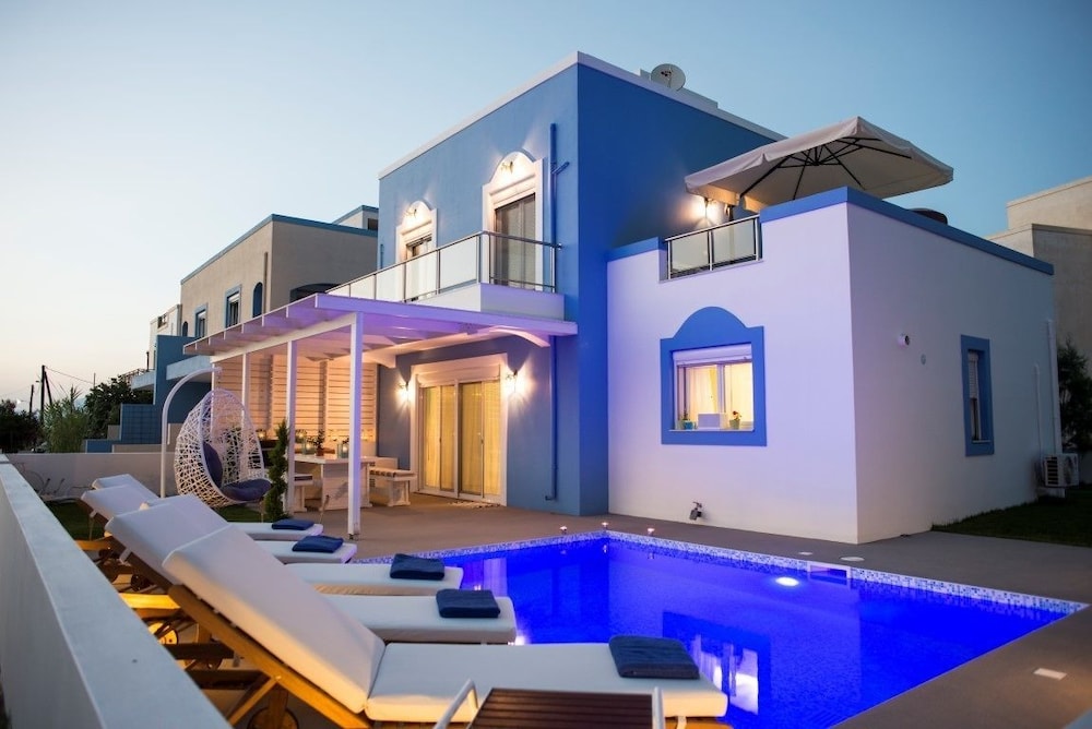 

Palermo - Mastichari - Seabreeze Villa - with Jacuzzi & heated pool