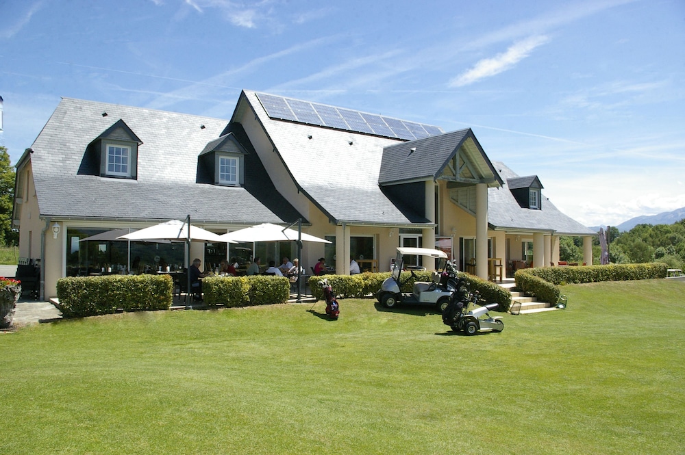 

Milano - Pouzac - Le Domaine du Golf Country Club de Bigorre