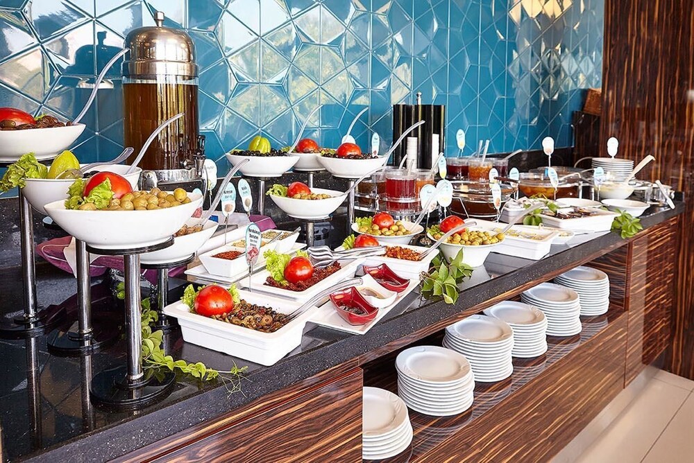 

Milano - Manisa - Buyuk Saruhan Hotel