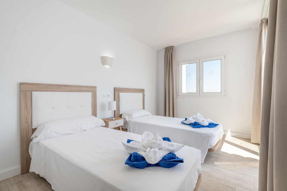

Napoli - Calas de Mallorca - Orange Colom - Seaside Apartments