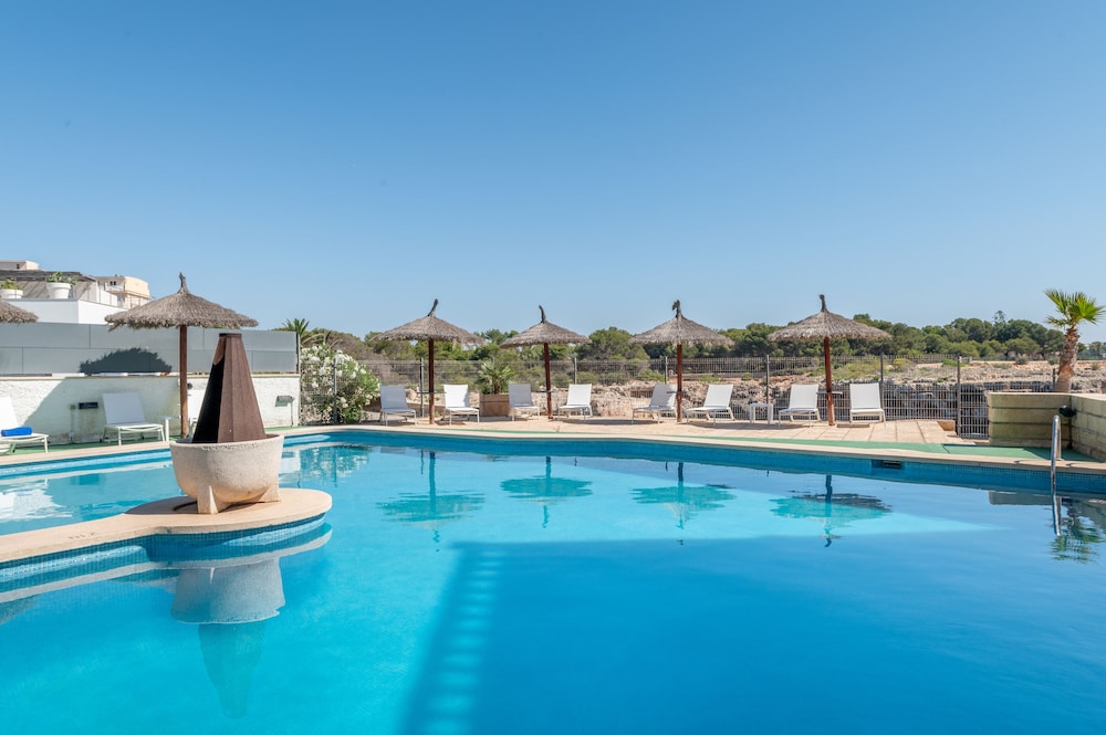 

Lamezia Terme - Calas de Mallorca - Orange Colom - Seaside Apartments
