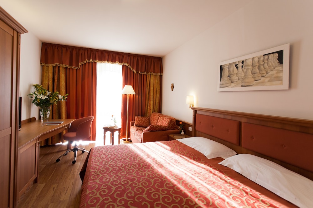 

Palermo - Andalo - Sartori's Hotel