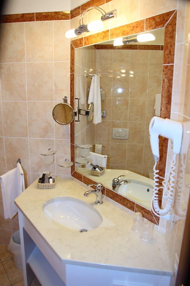 

Palermo - Andalo - Sartori's Hotel