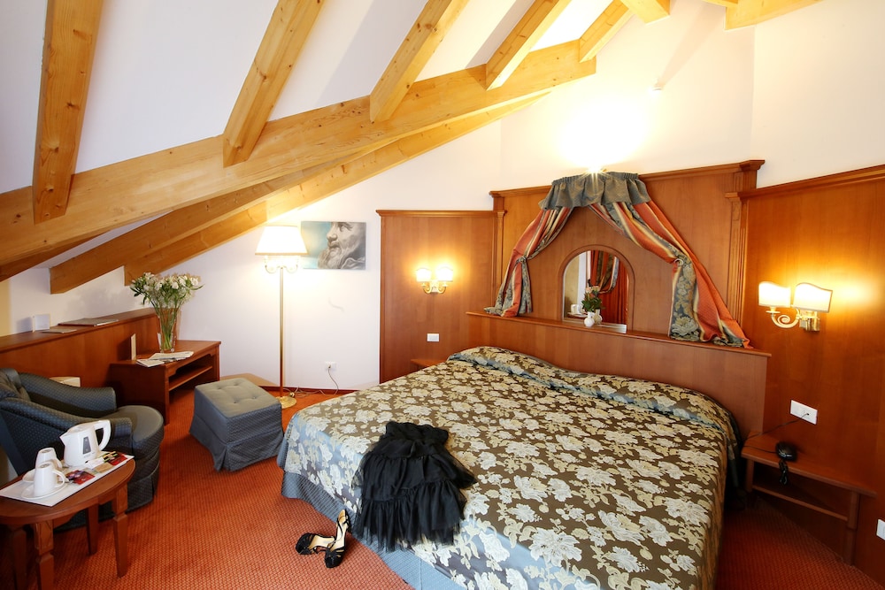 

Roma - Trento - Sartori's Hotel