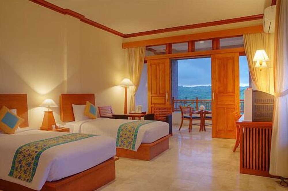 

Catania - Nusa Dua - Bali - Langon Bali Resort by The Lavana