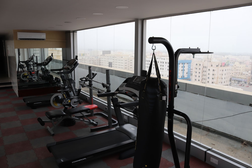 

Milano - Oman, Costa di Salalah - Al Dyafa Hotel Suites