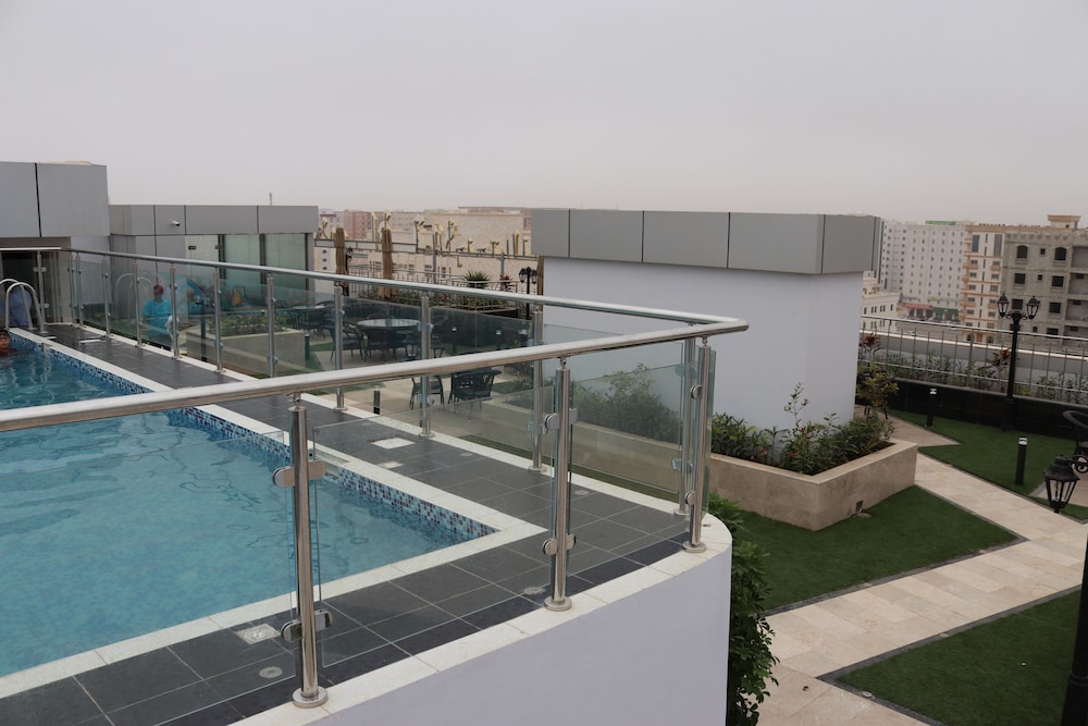 

Verona - Oman, Costa di Salalah - Al Dyafa Hotel Suites