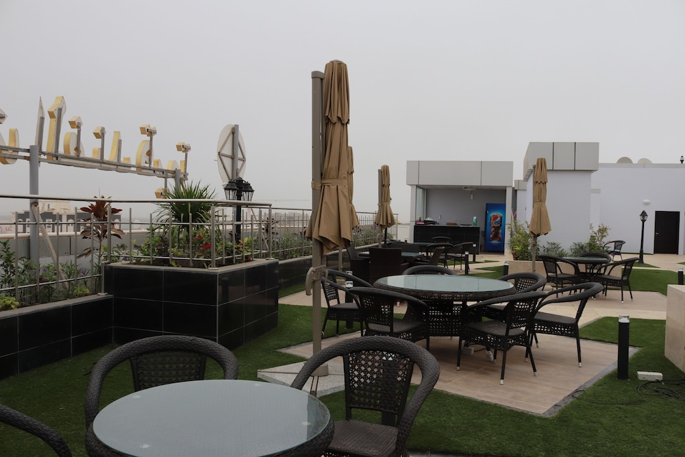 

Milano - Salalah - Al Dyafa Hotel Suites