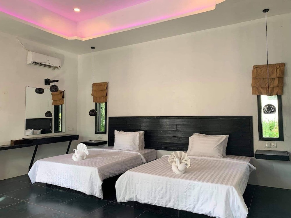 

Milano - Koh Rong Island - Koh Rong Hill Beach Resort