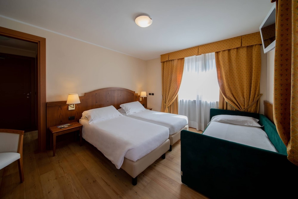 

Cagliari - La Thuile - Hotel Cresta et Duc