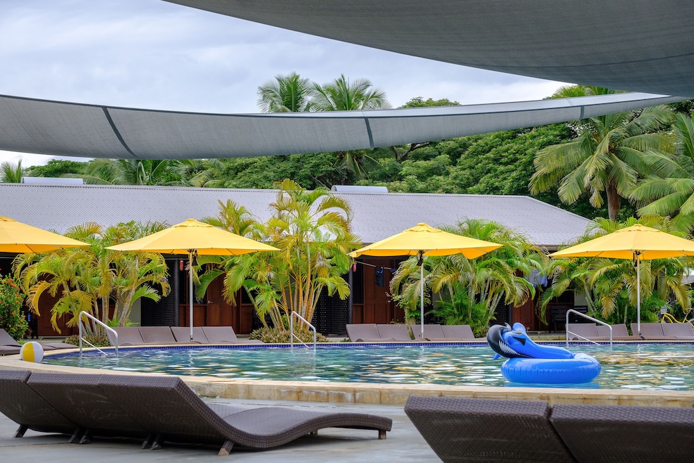 

Milano - Malolo - Plantation Island Resort
