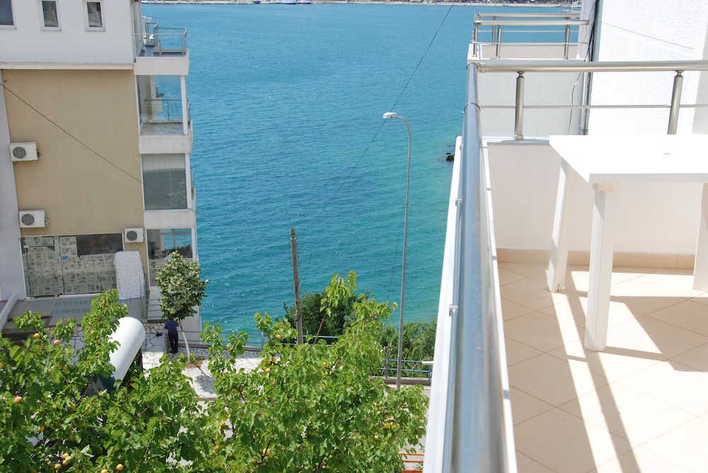 

Bologna - Sarandë - Hotel Edola